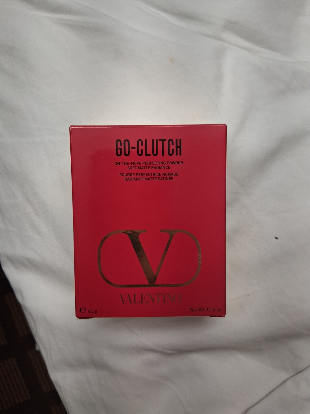 Valentino Go-Clutch Compact Powder - Red with Gold Logo